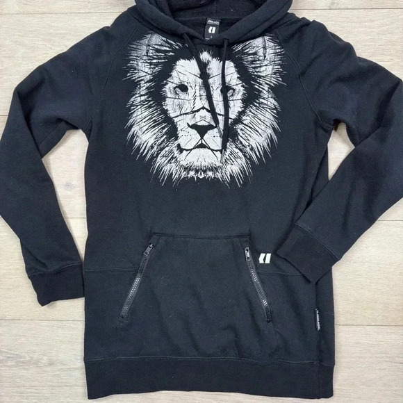 Armada Women's Parker Pullover Tech Hoodie - Picture 6 of 6